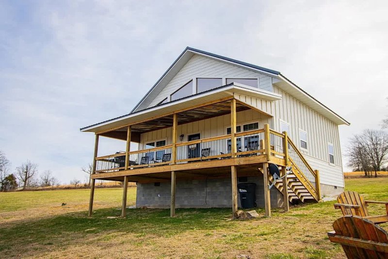 Exterior of Compton Cabin, a Weekender-managed vacation rental with Ozark mountain views near Compton, Arkansas